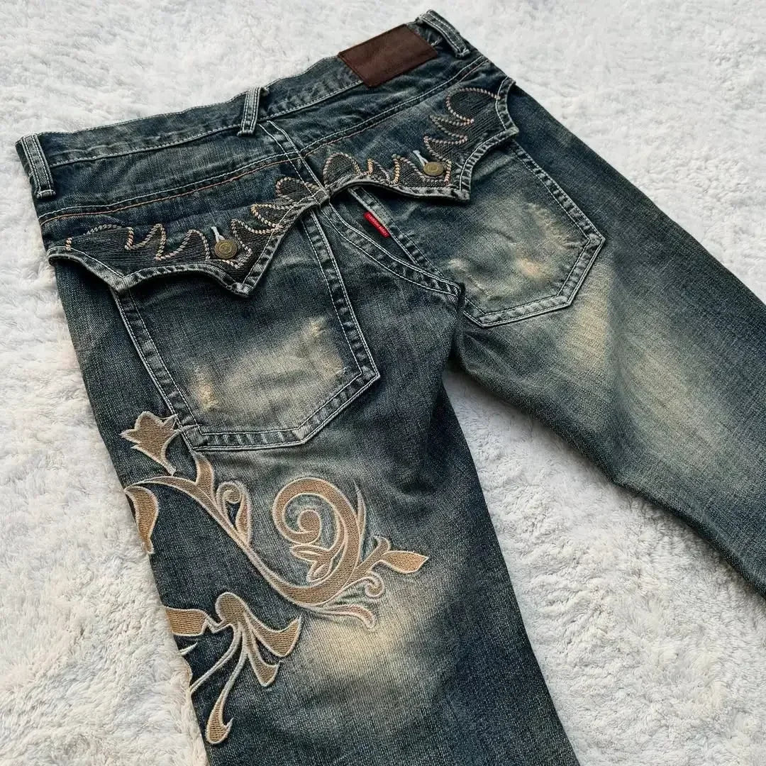 Flared Detailed Jeans